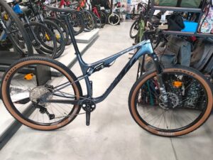 Vélo VTT-JUNIOR-MEGAMO-24POUCES - Le Guidon Niortais